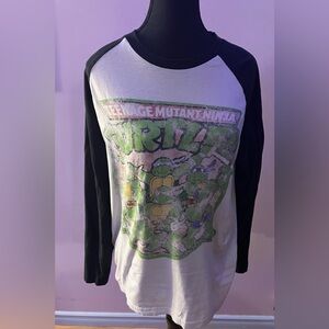 TMNT long sleeved tee size S/M